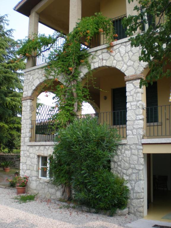 Residence Le Logge Torri Del Benaco Exterior foto